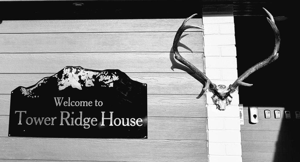 לינה וארוחת בוקר פורט ויליאם Tower Ridge House מראה חיצוני תמונה
